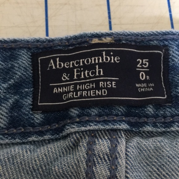 Annie high rise embroidered girlfriend jeans - Picture 3 of 3